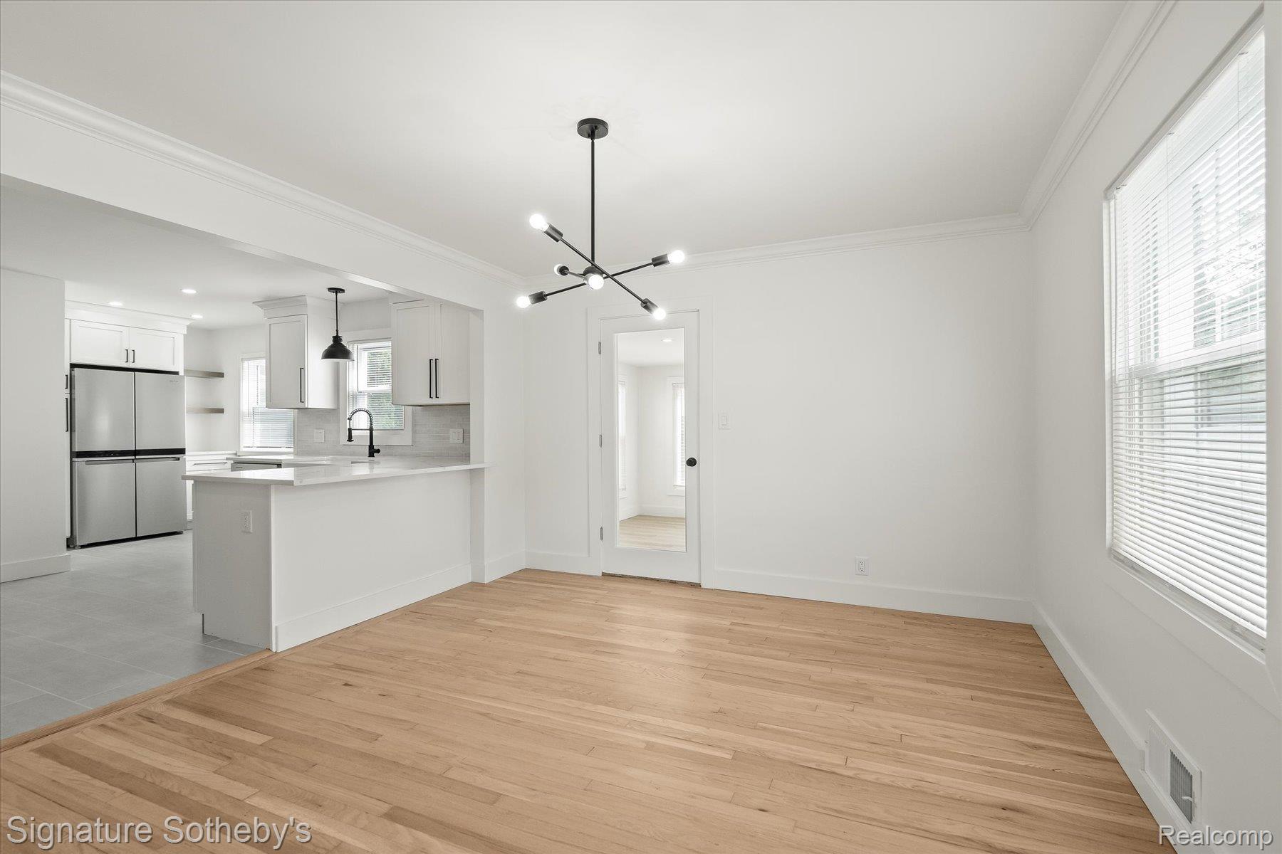 4235 Sheridan Drive