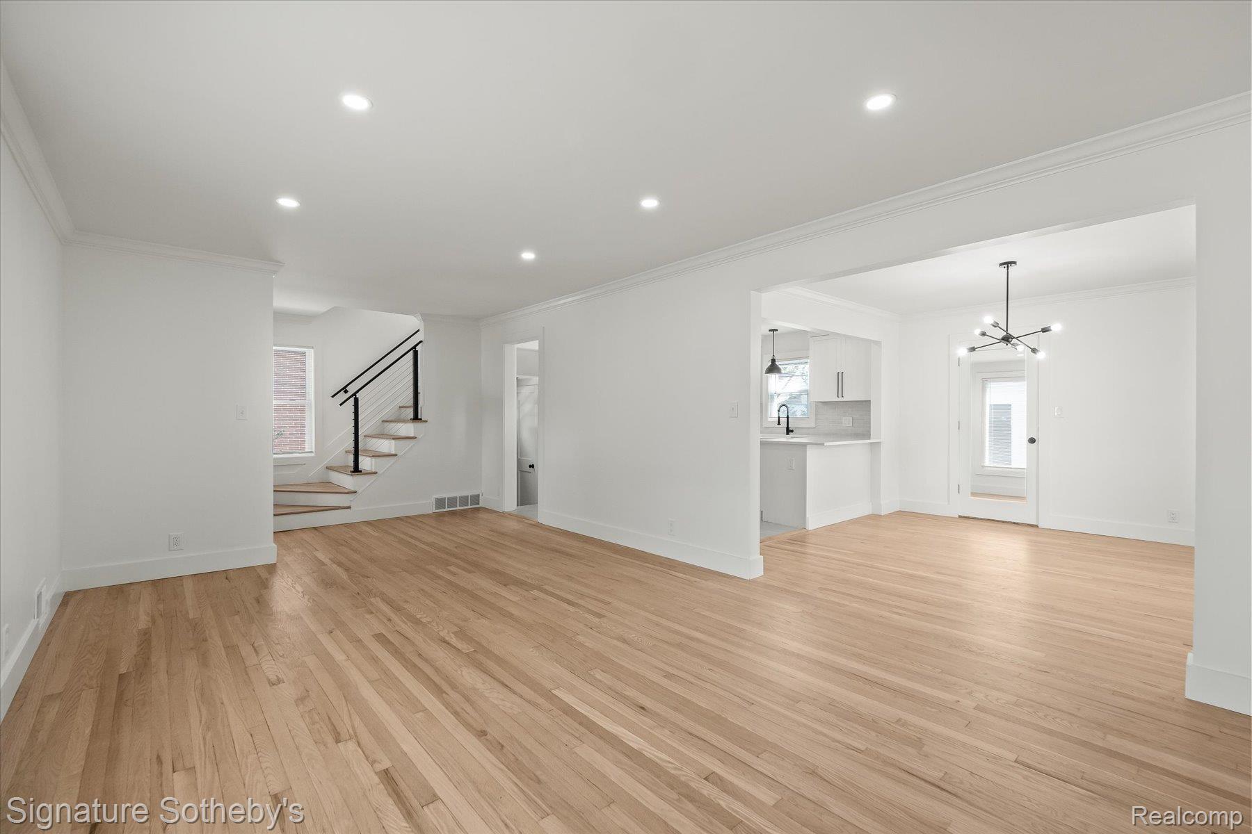 4235 Sheridan Drive
