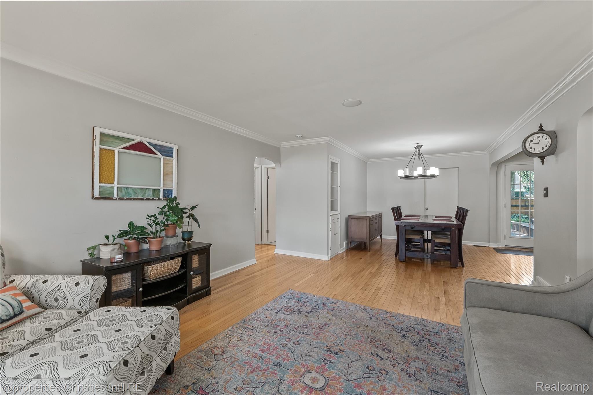 331 Ellen Avenue