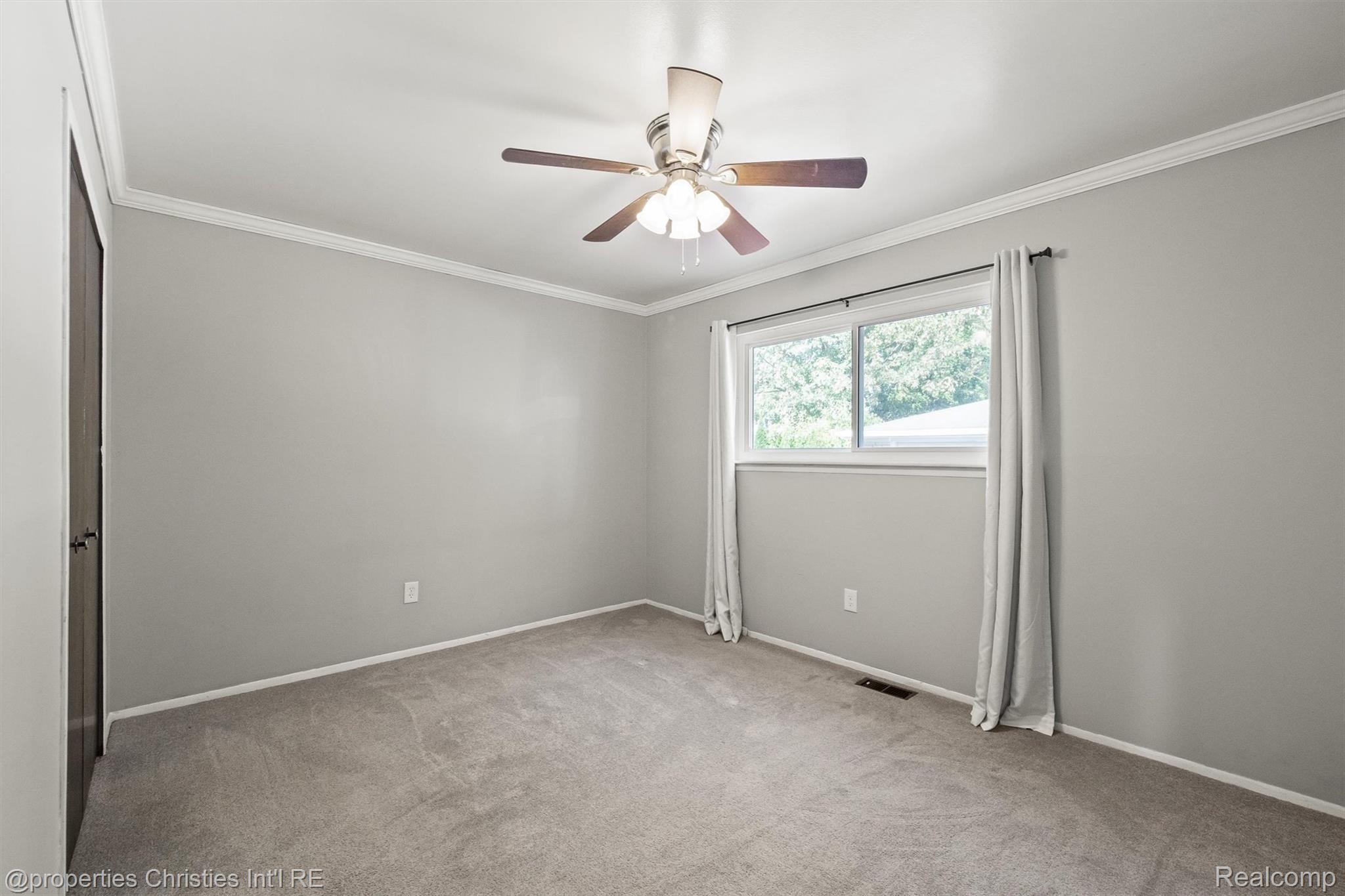 30140 Manor Drive