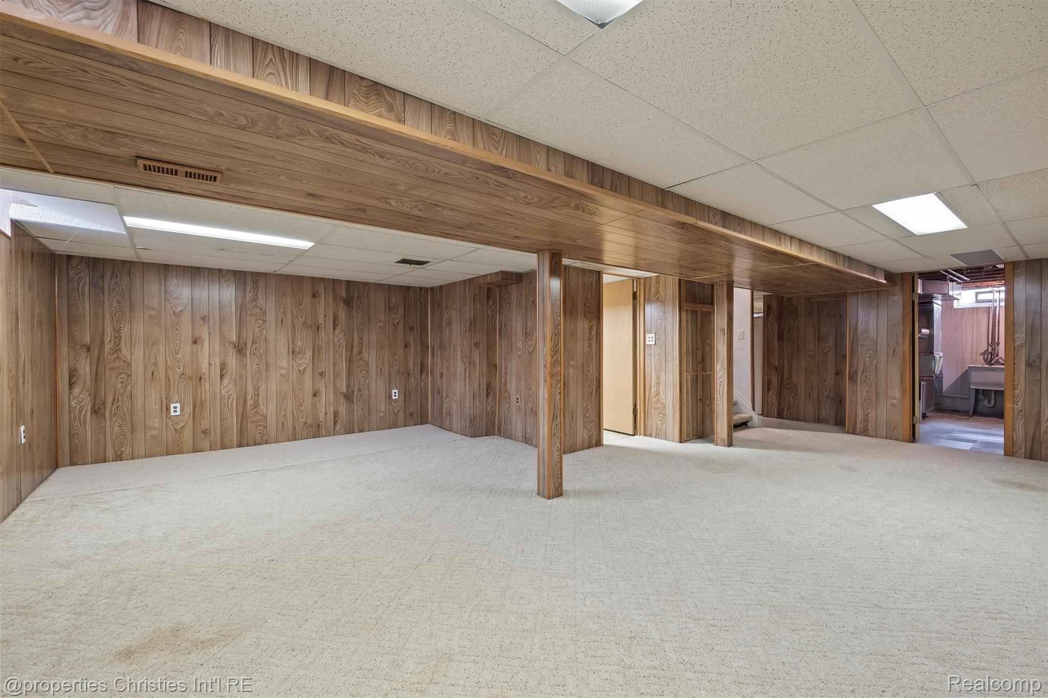 30140 Manor Drive