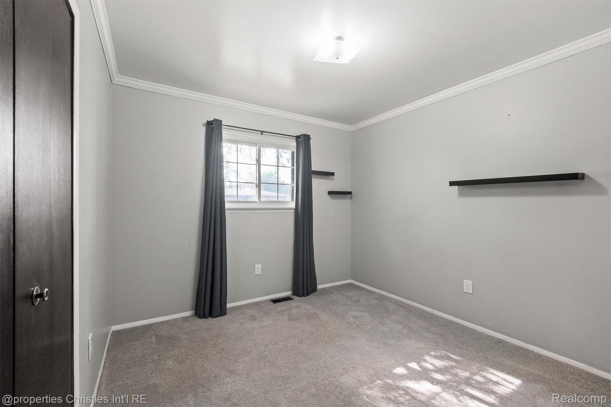 30140 Manor Drive