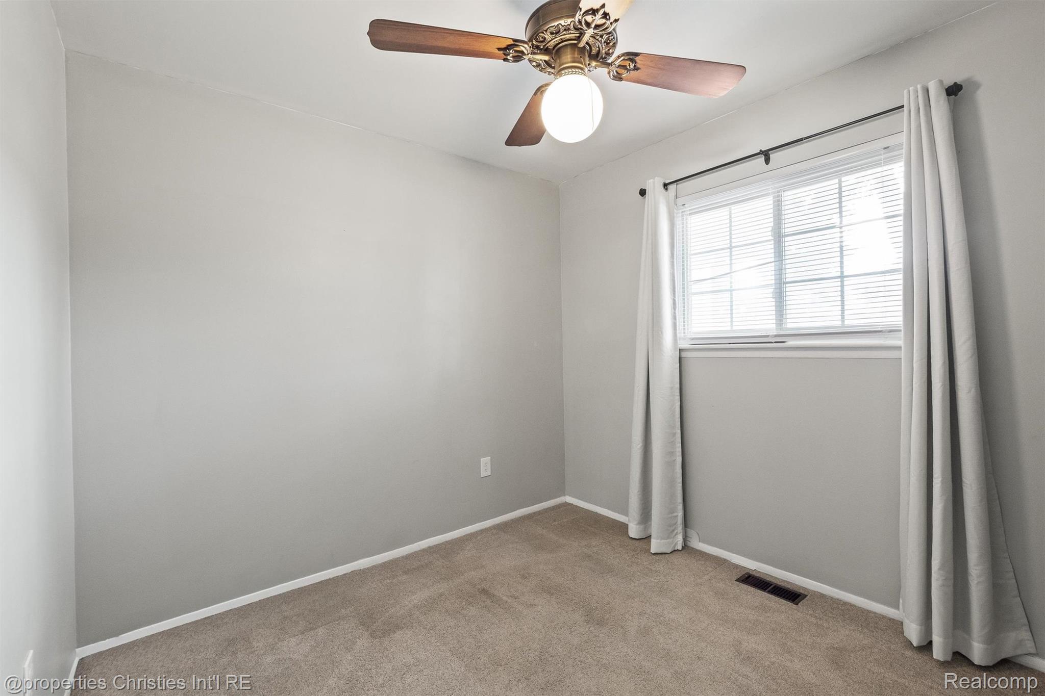 30140 Manor Drive