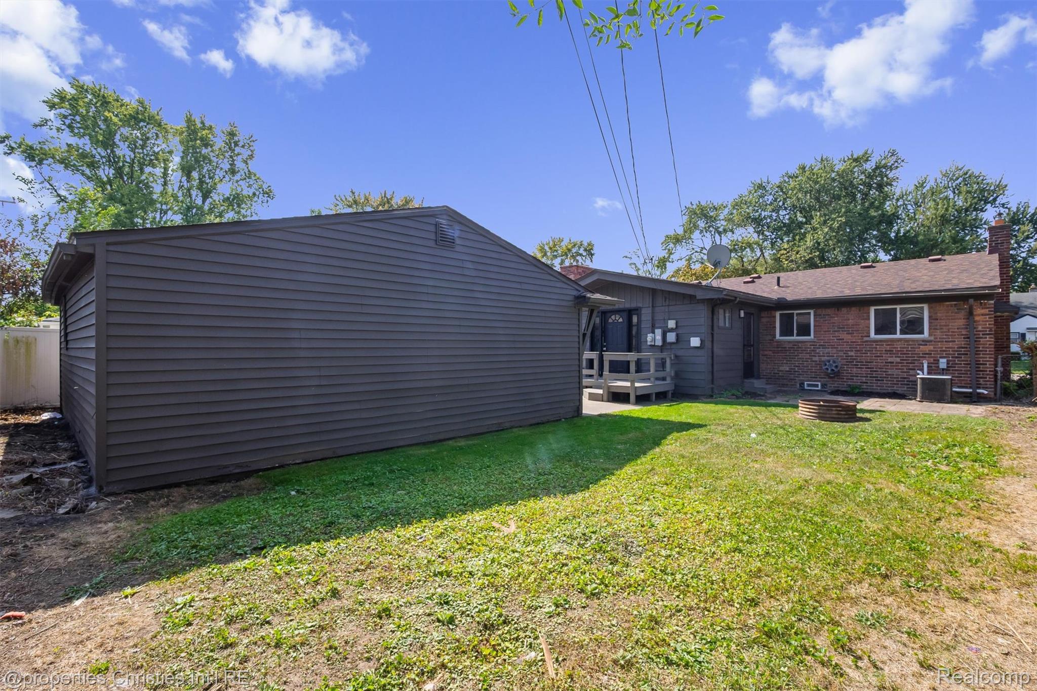 18268 Delaware Avenue