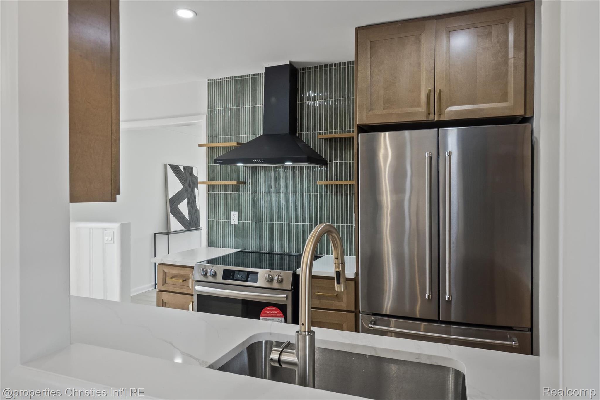 18268 Delaware Avenue