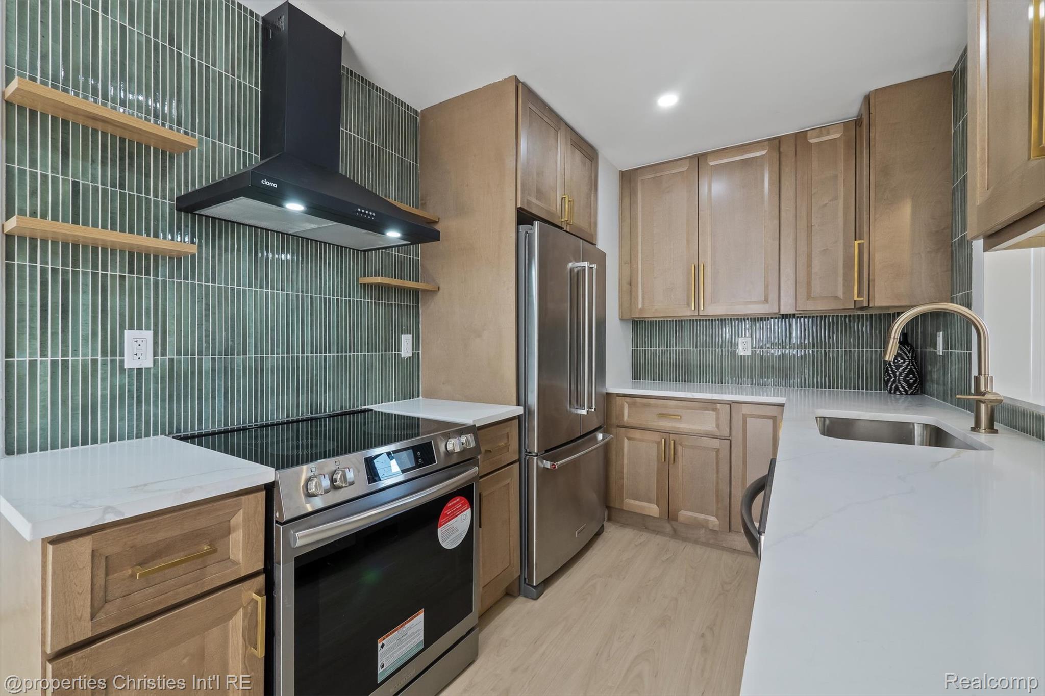 18268 Delaware Avenue