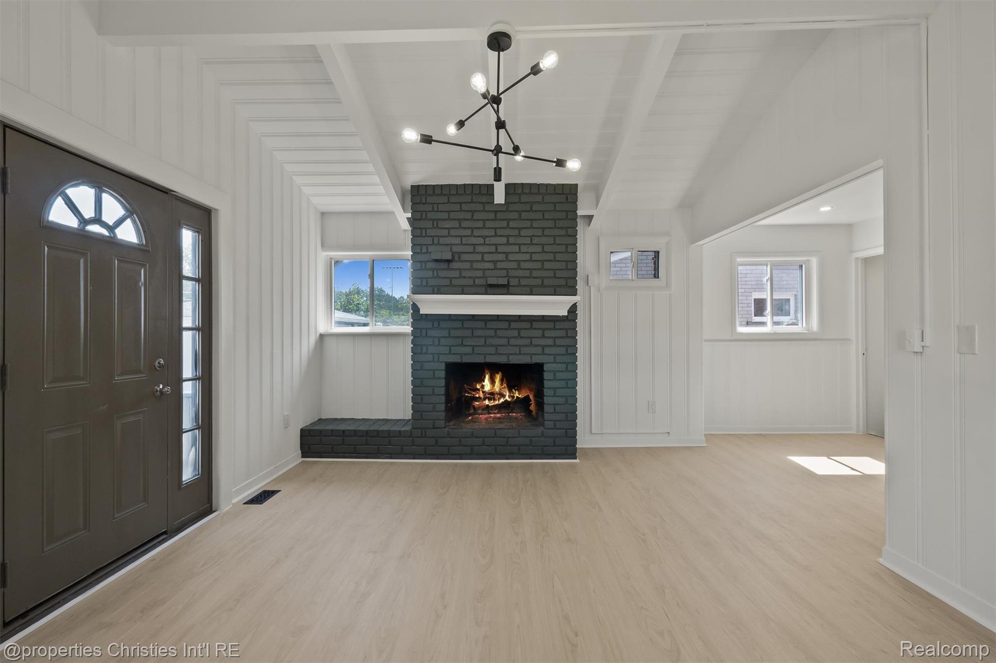 18268 Delaware Avenue