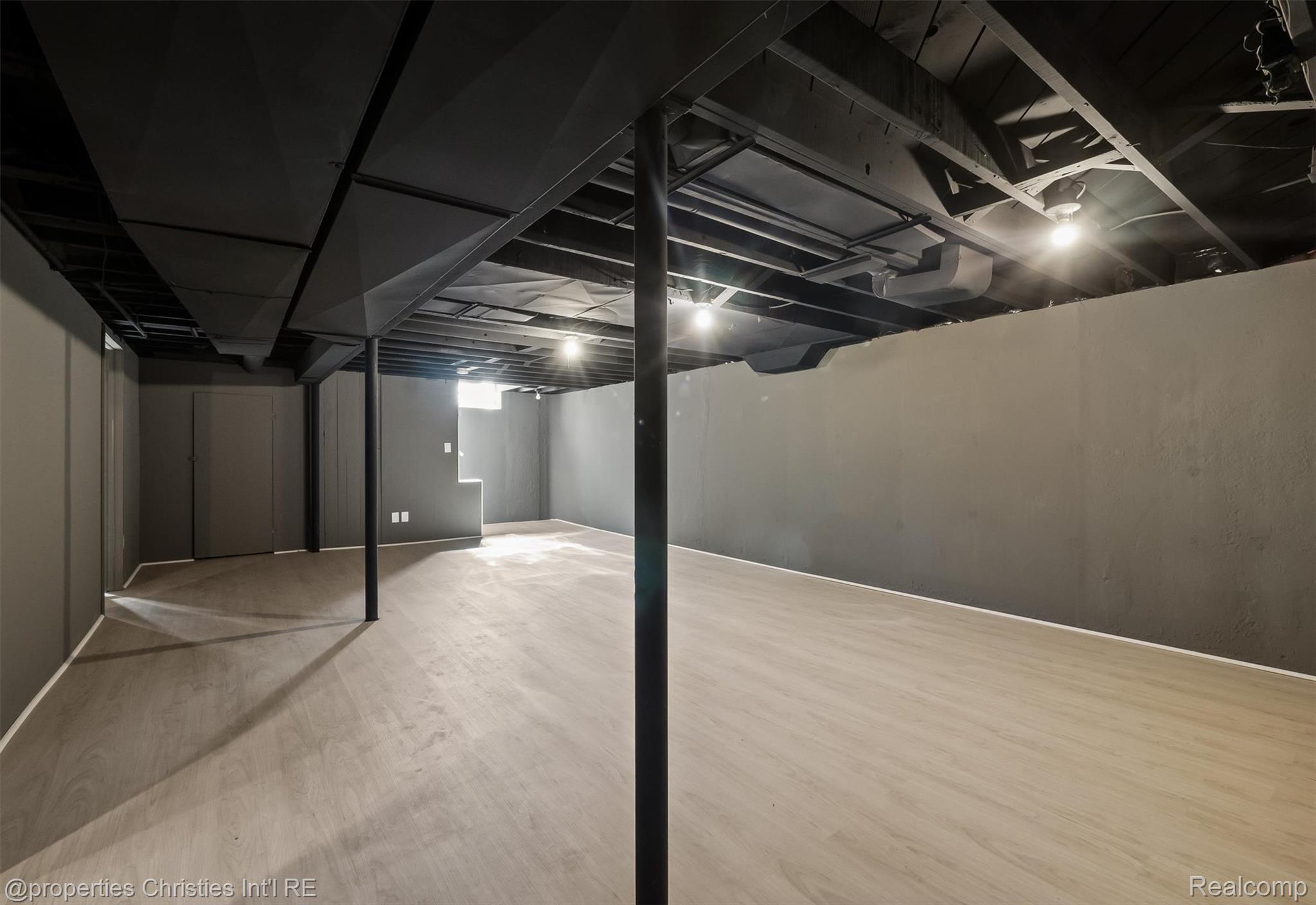 18268 Delaware Avenue