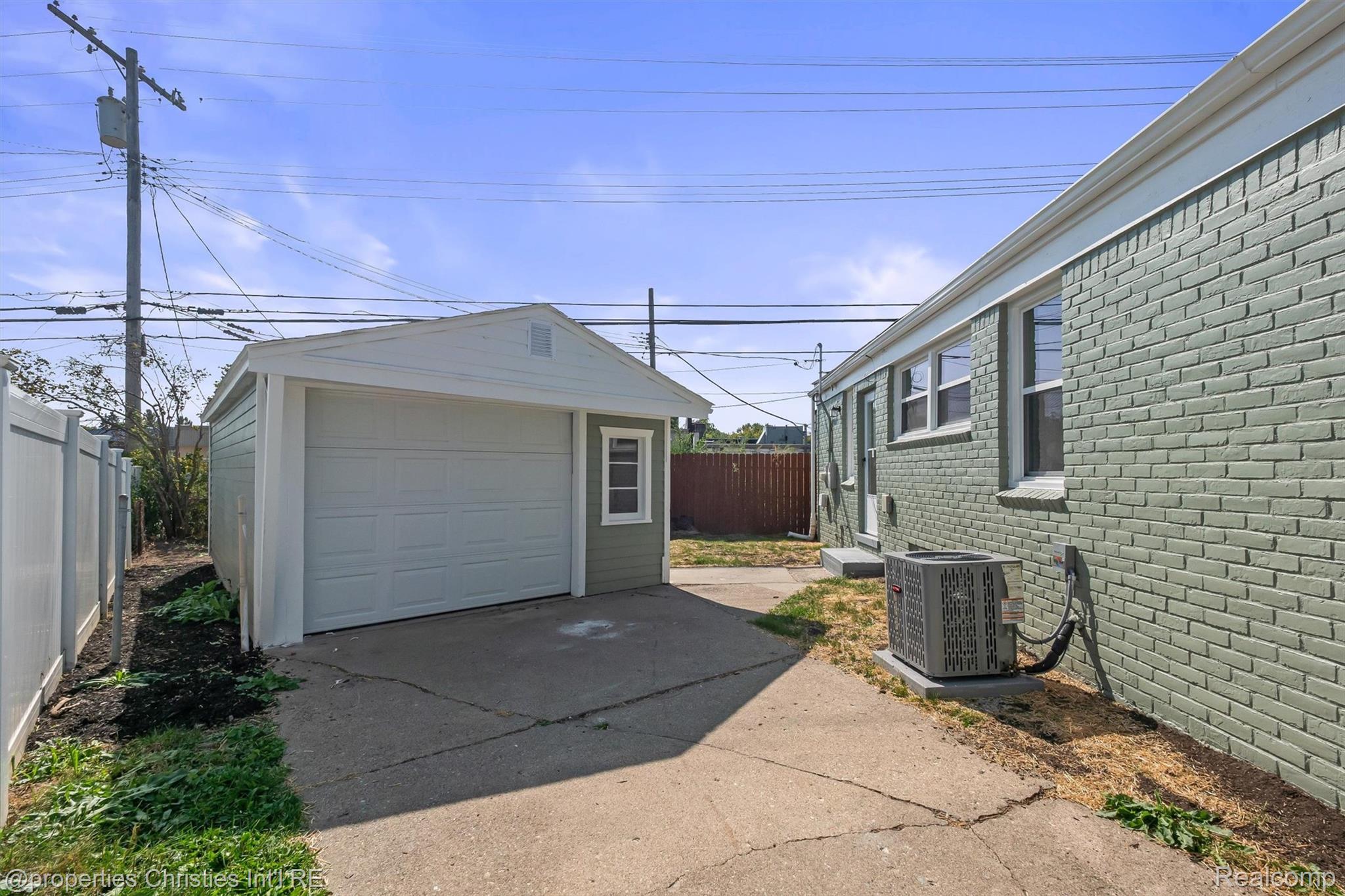 4109 Grandview Road