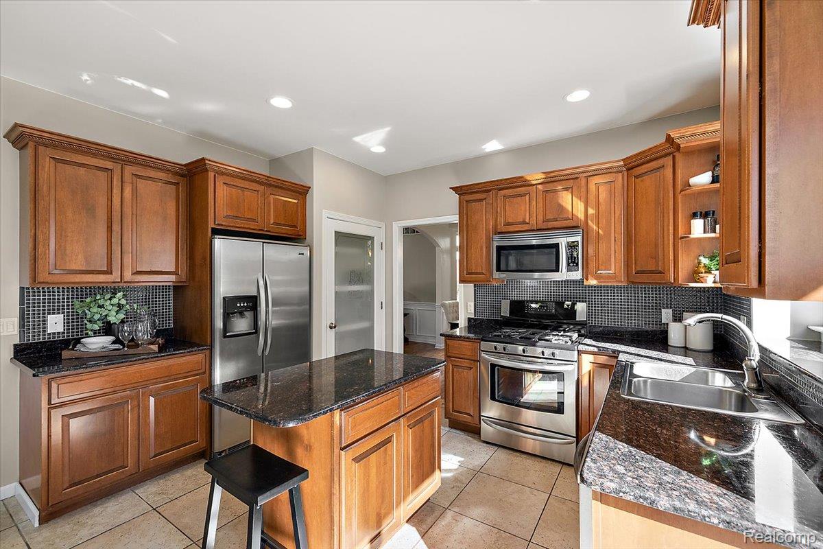 18852 Newbridge Drive