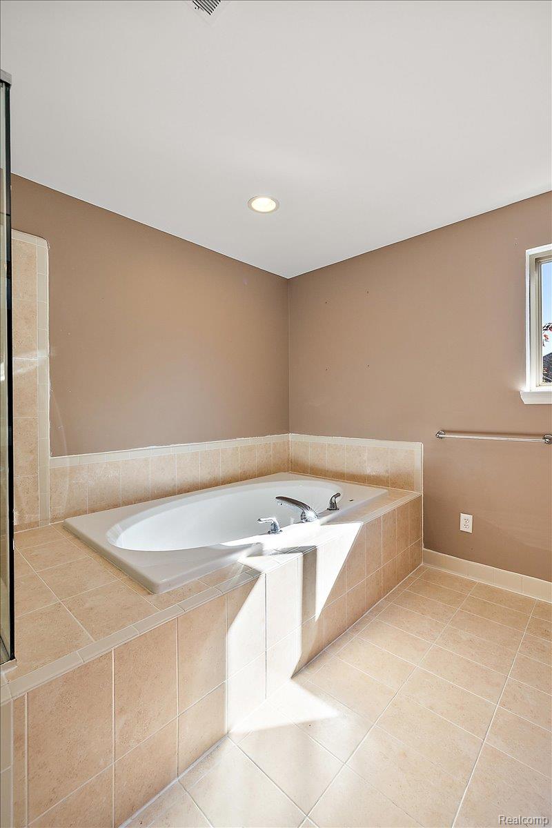 18852 Newbridge Drive