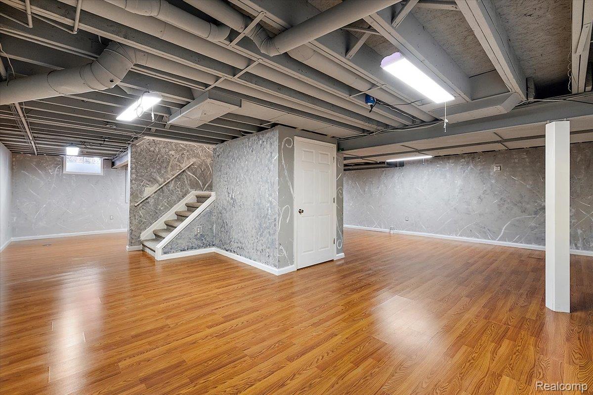 18852 Newbridge Drive