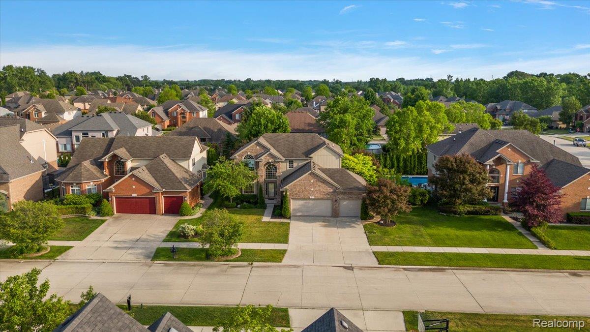 18852 Newbridge Drive