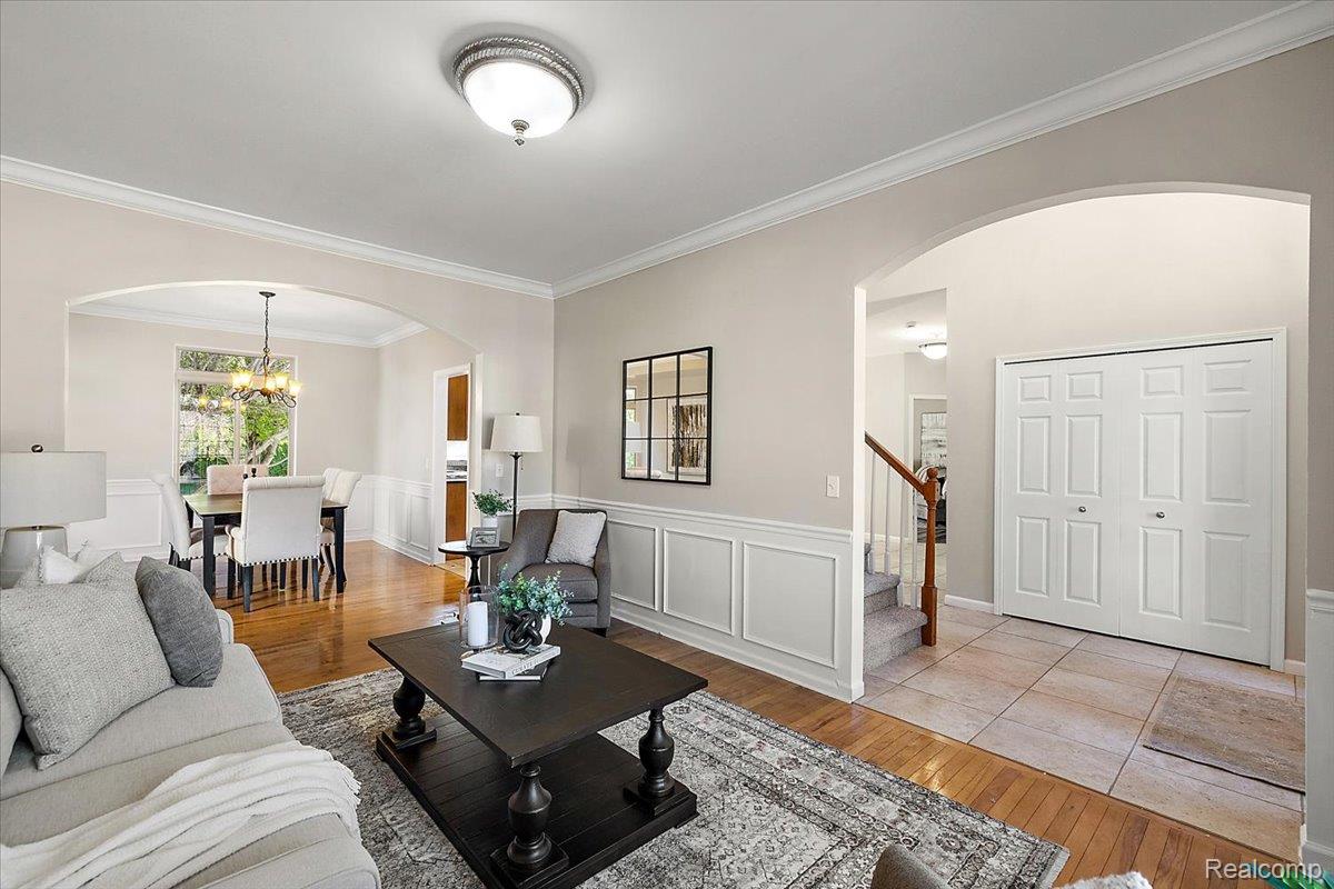 18852 Newbridge Drive