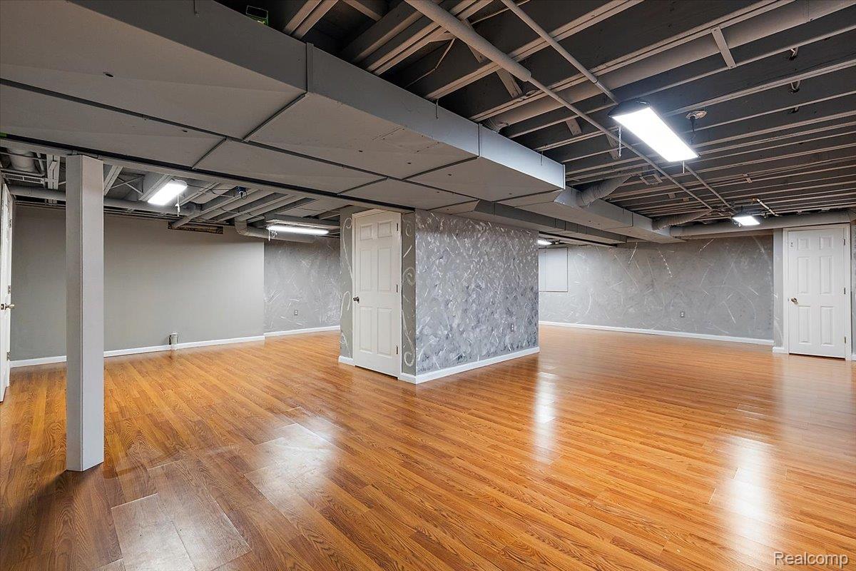 18852 Newbridge Drive