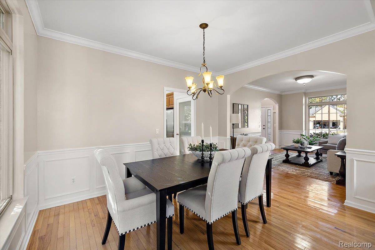 18852 Newbridge Drive