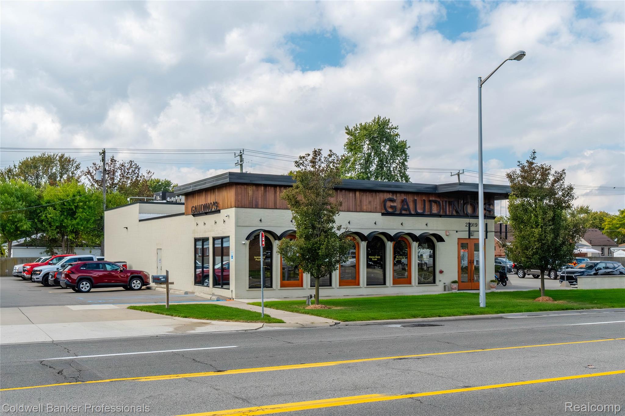 27908 Glenwood Street