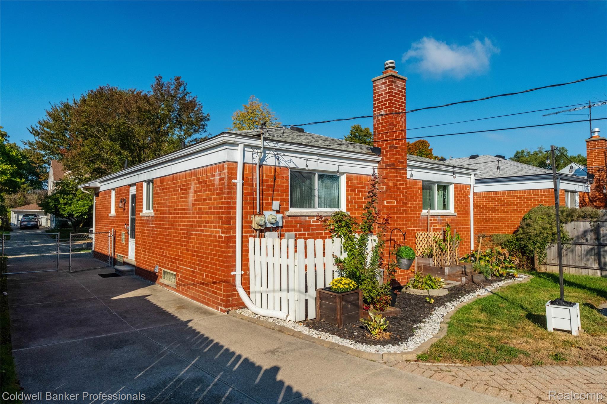 27908 Glenwood Street