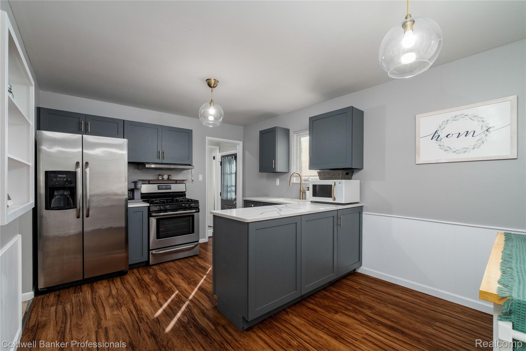 27908 Glenwood Street