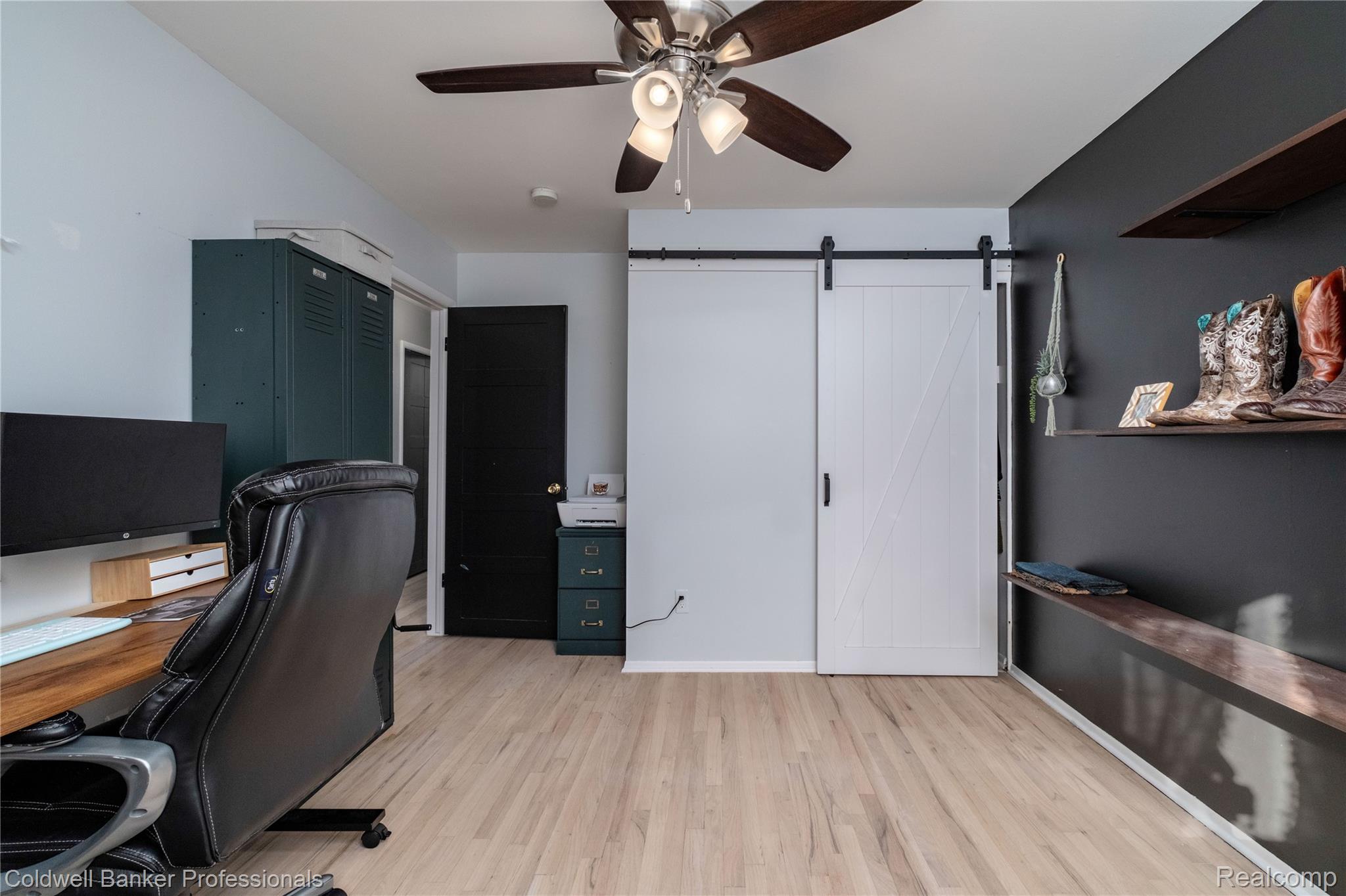 27908 Glenwood Street