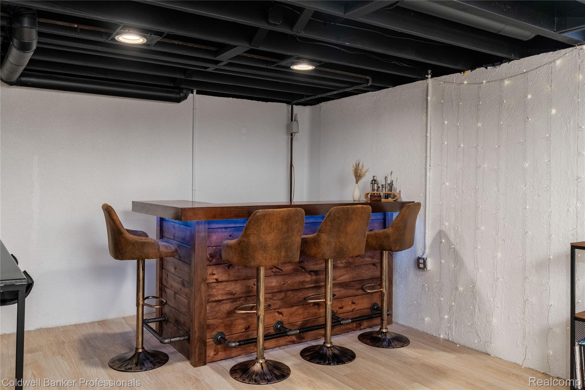 27908 Glenwood Street