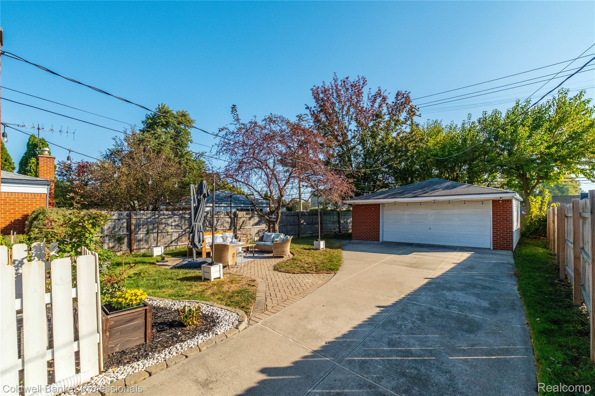 27908 Glenwood Street