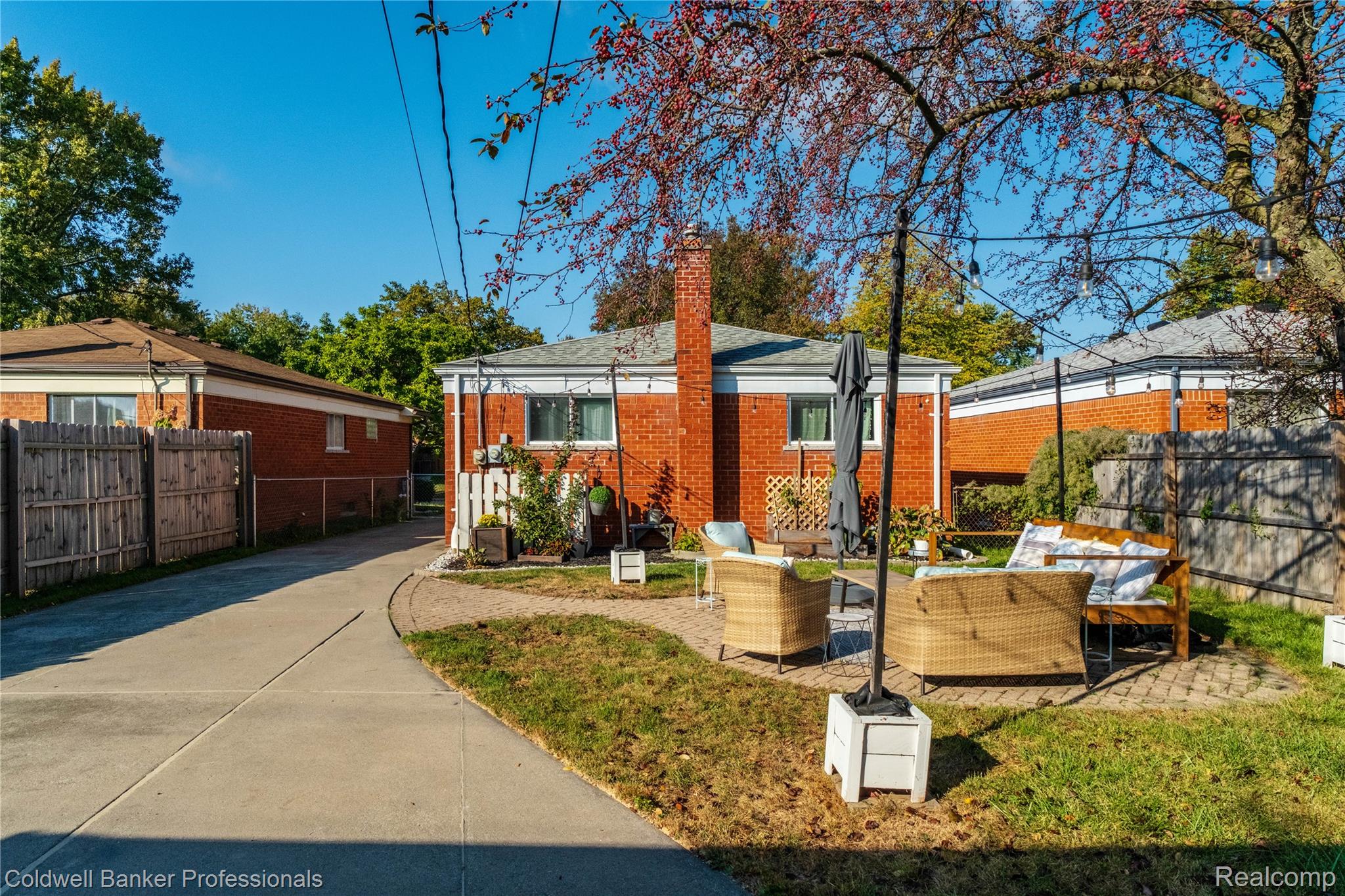 27908 Glenwood Street