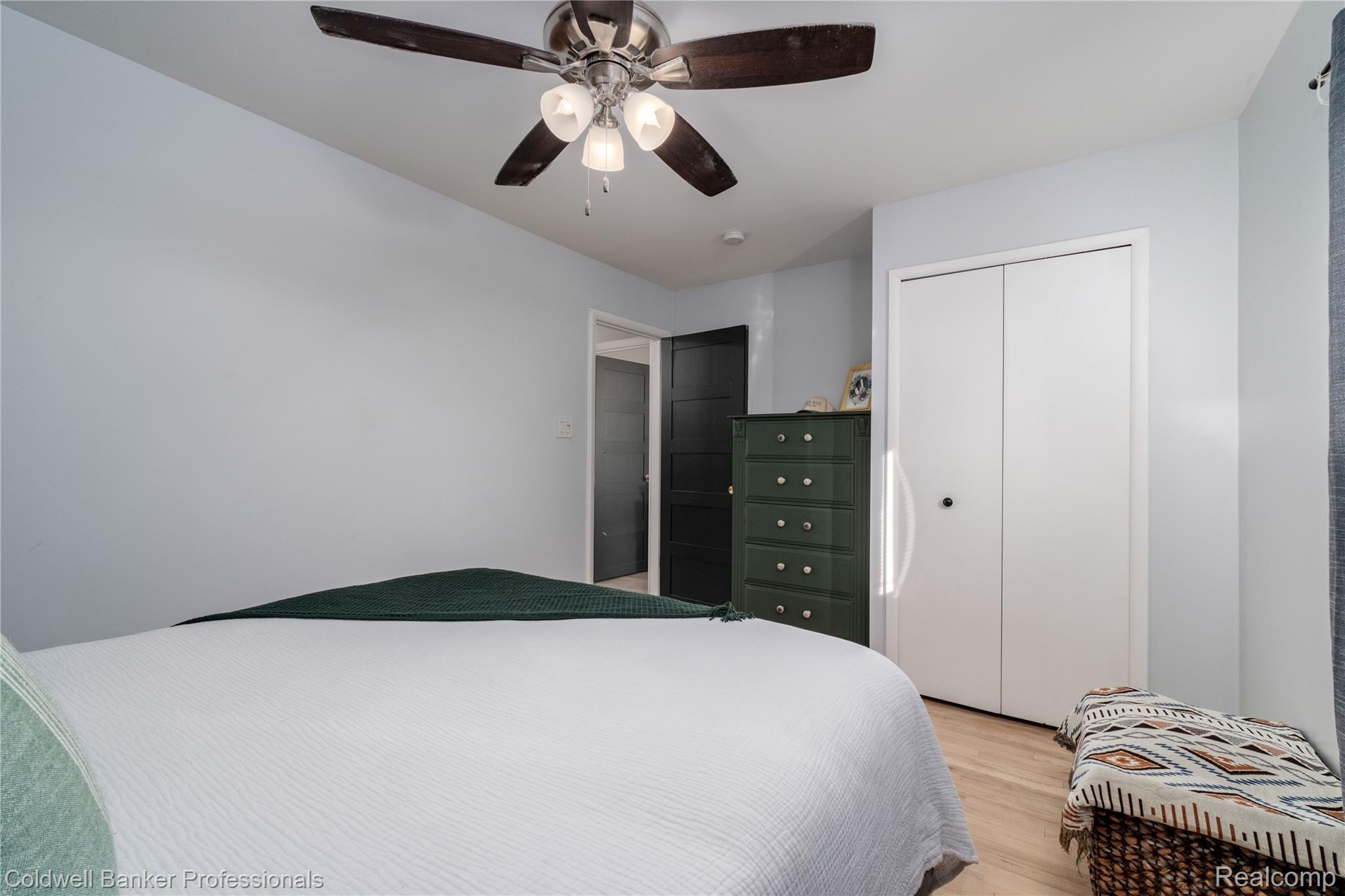 27908 Glenwood Street