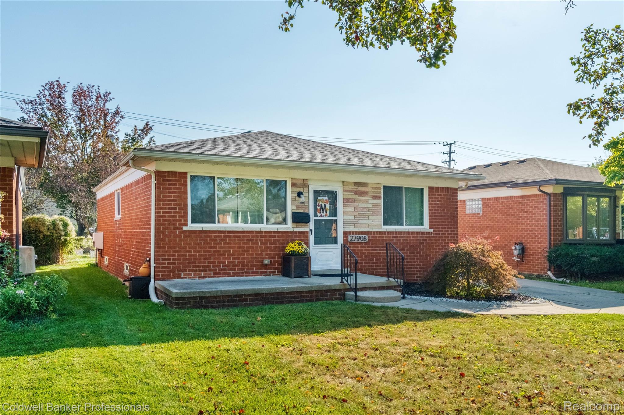 27908 Glenwood Street