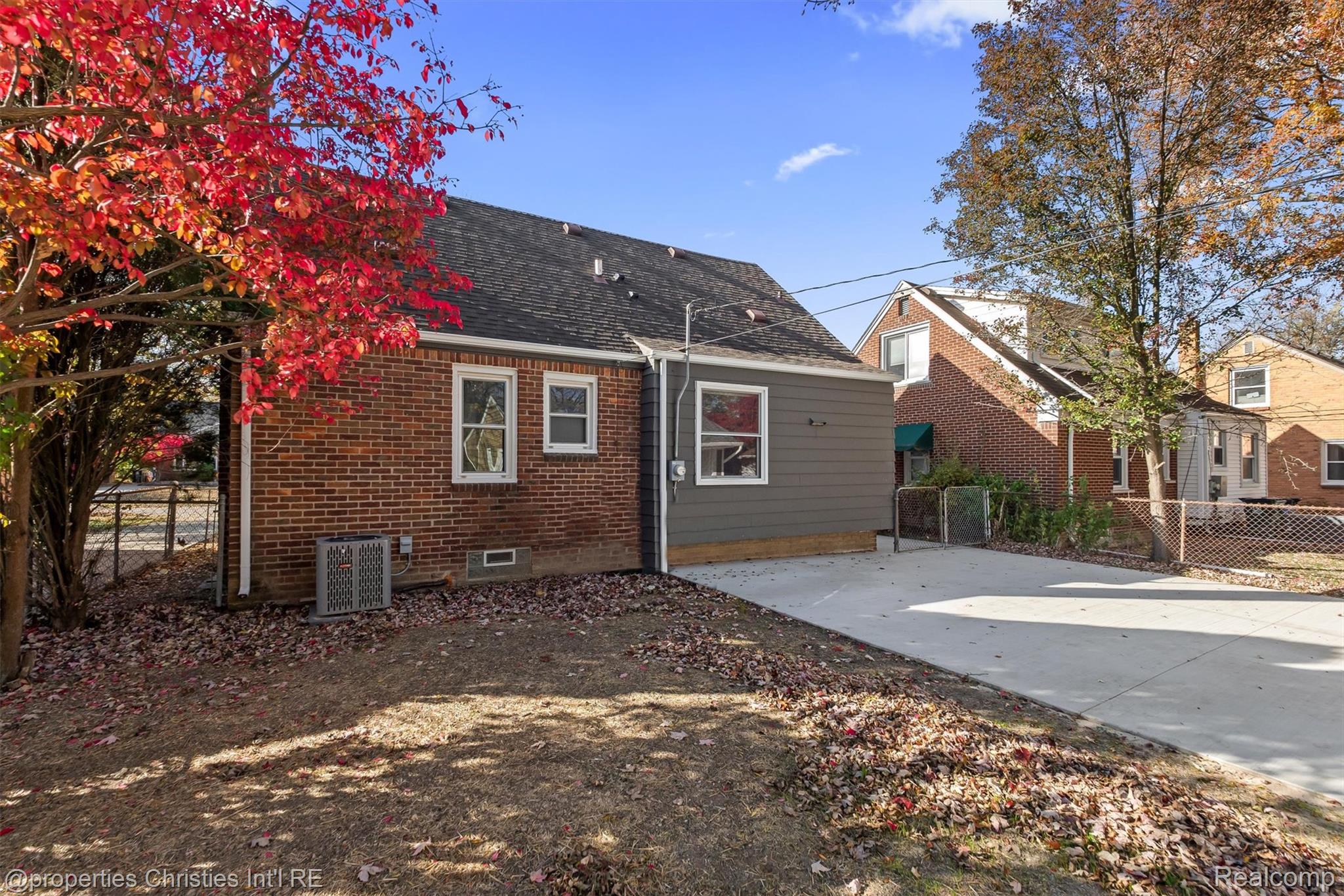 2528 N Connecticut Avenue