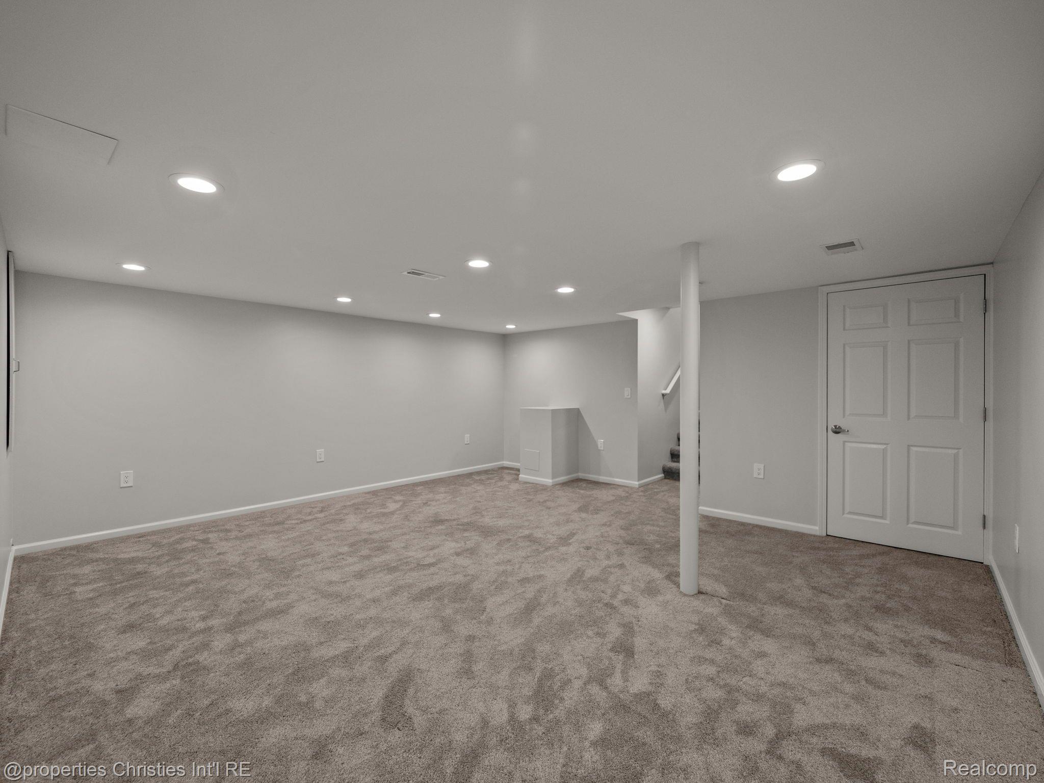 1505 ANNE Drive