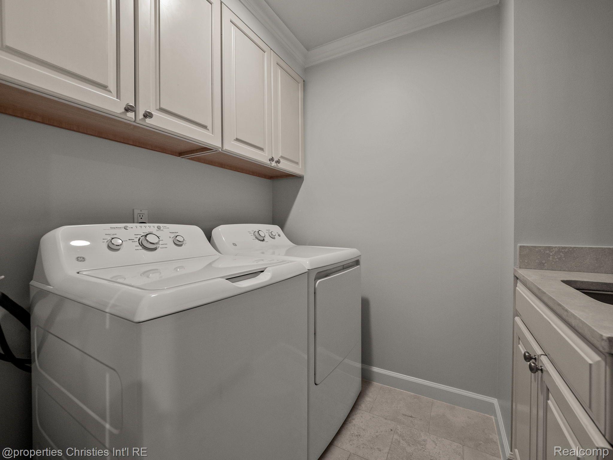 1505 ANNE Drive