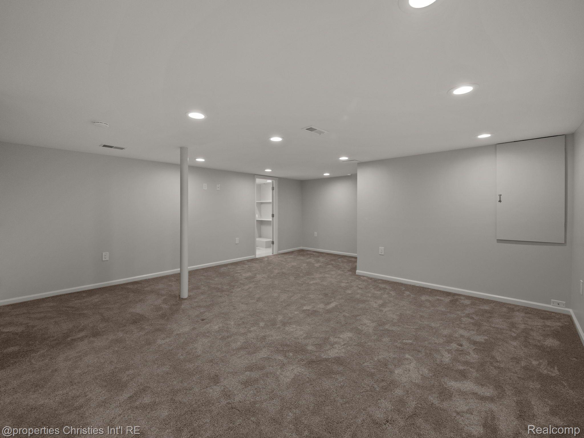 1505 ANNE Drive