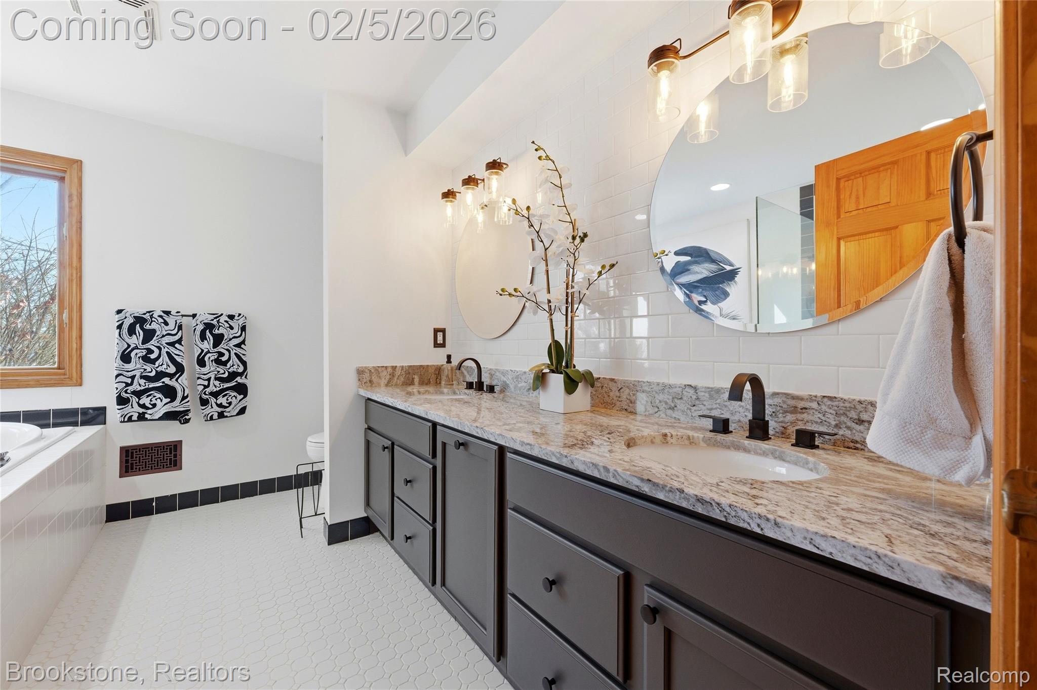 2300 Canyon Ridge Drive