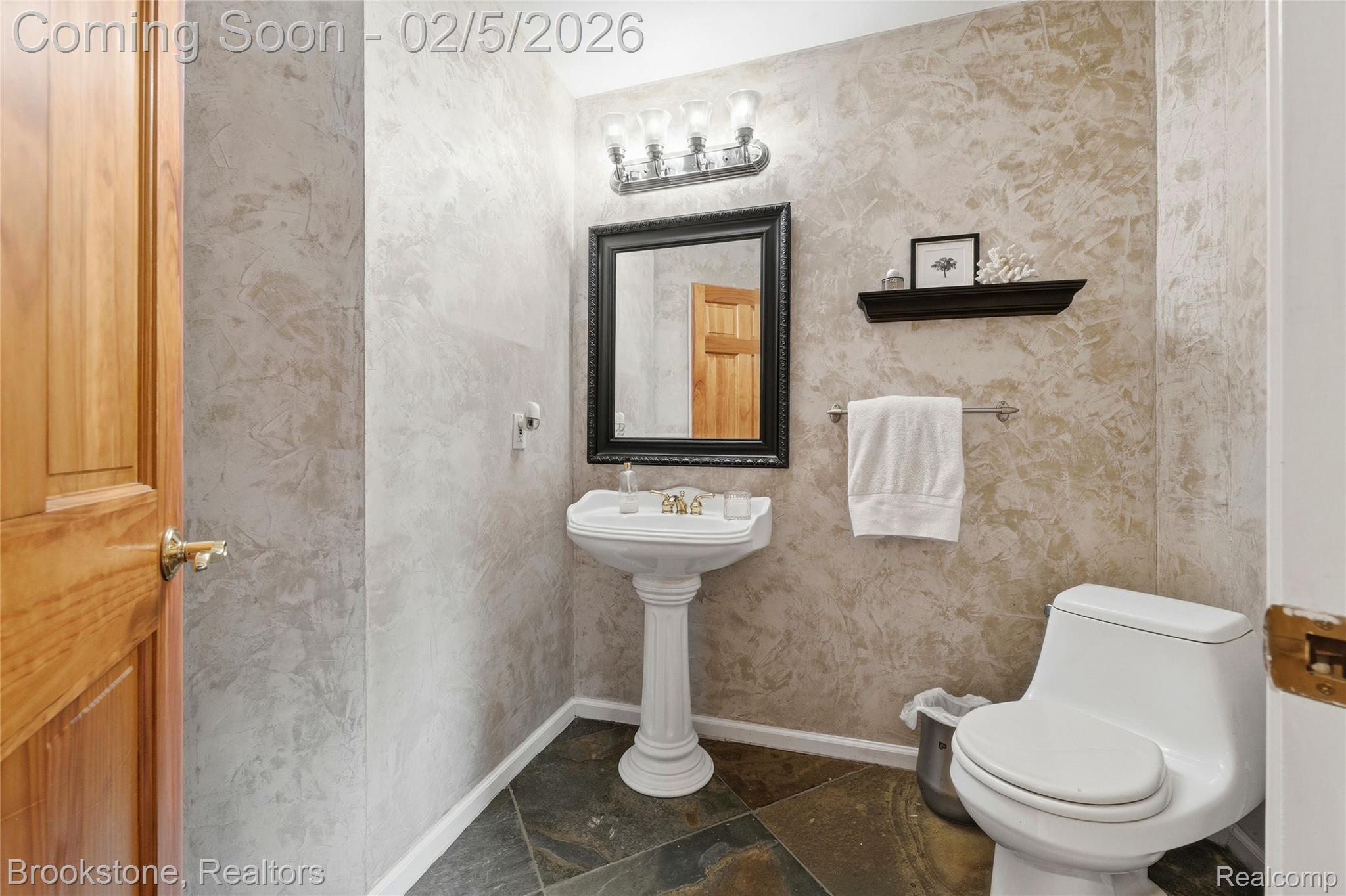 2300 Canyon Ridge Drive