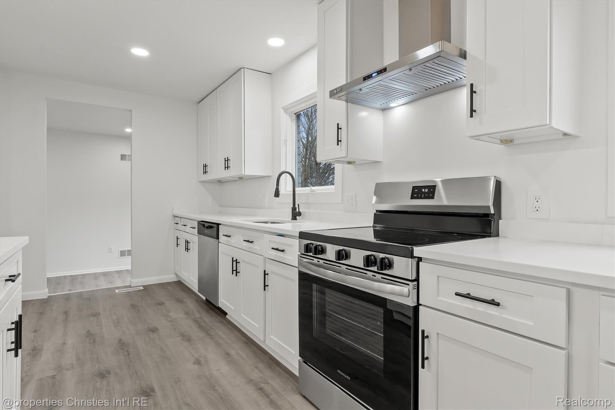 33355 Slocum Drive