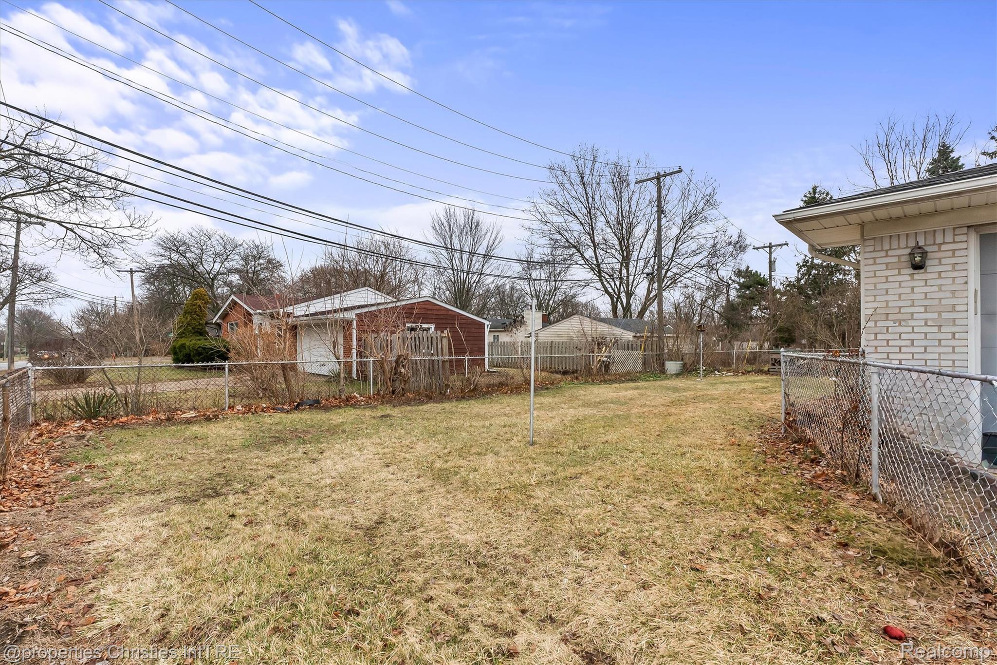 33355 Slocum Drive