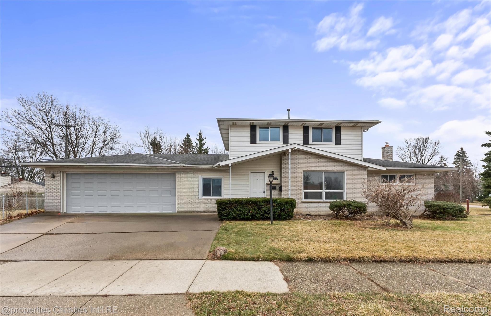 33355 Slocum Drive