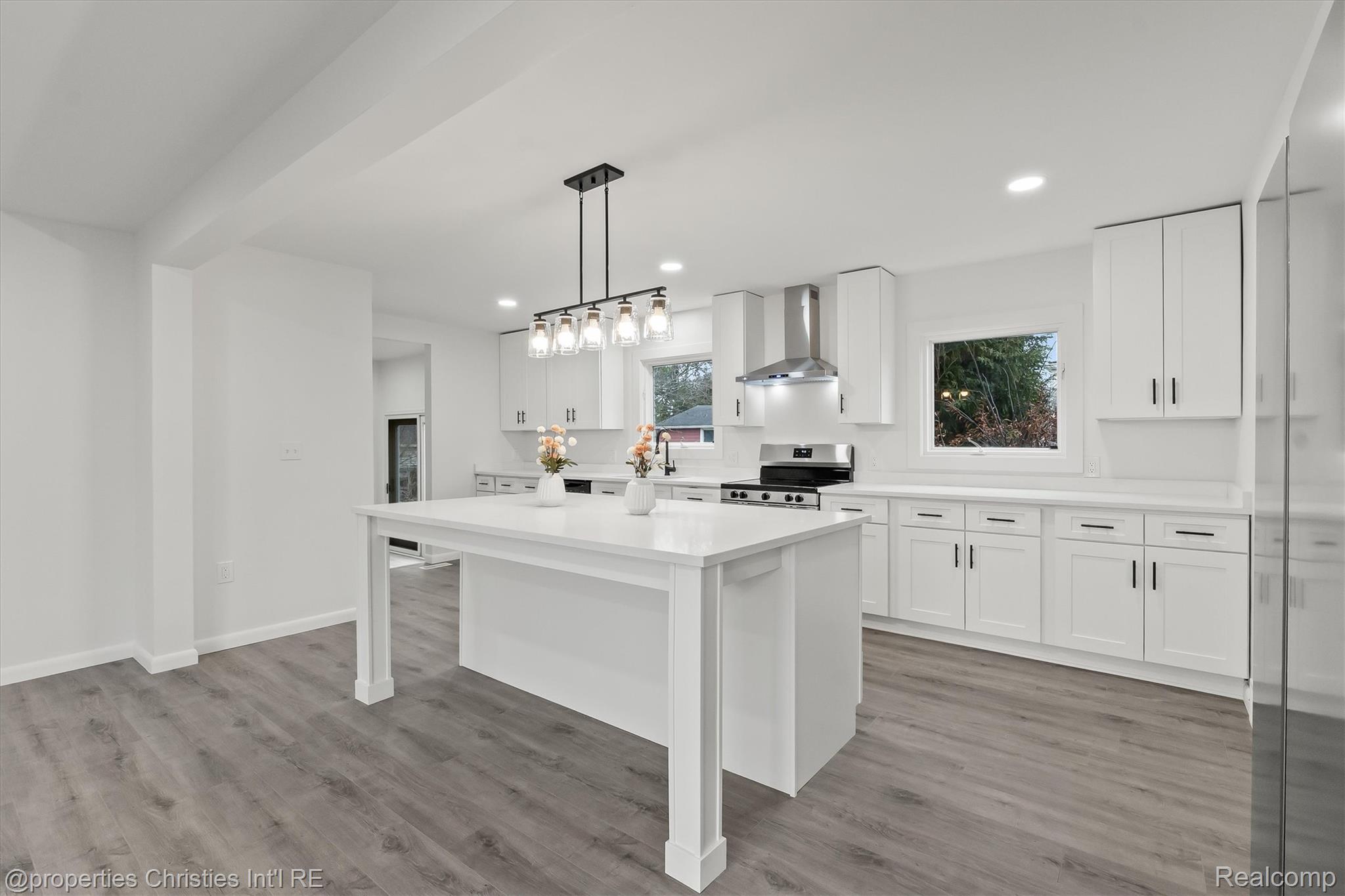 33355 Slocum Drive