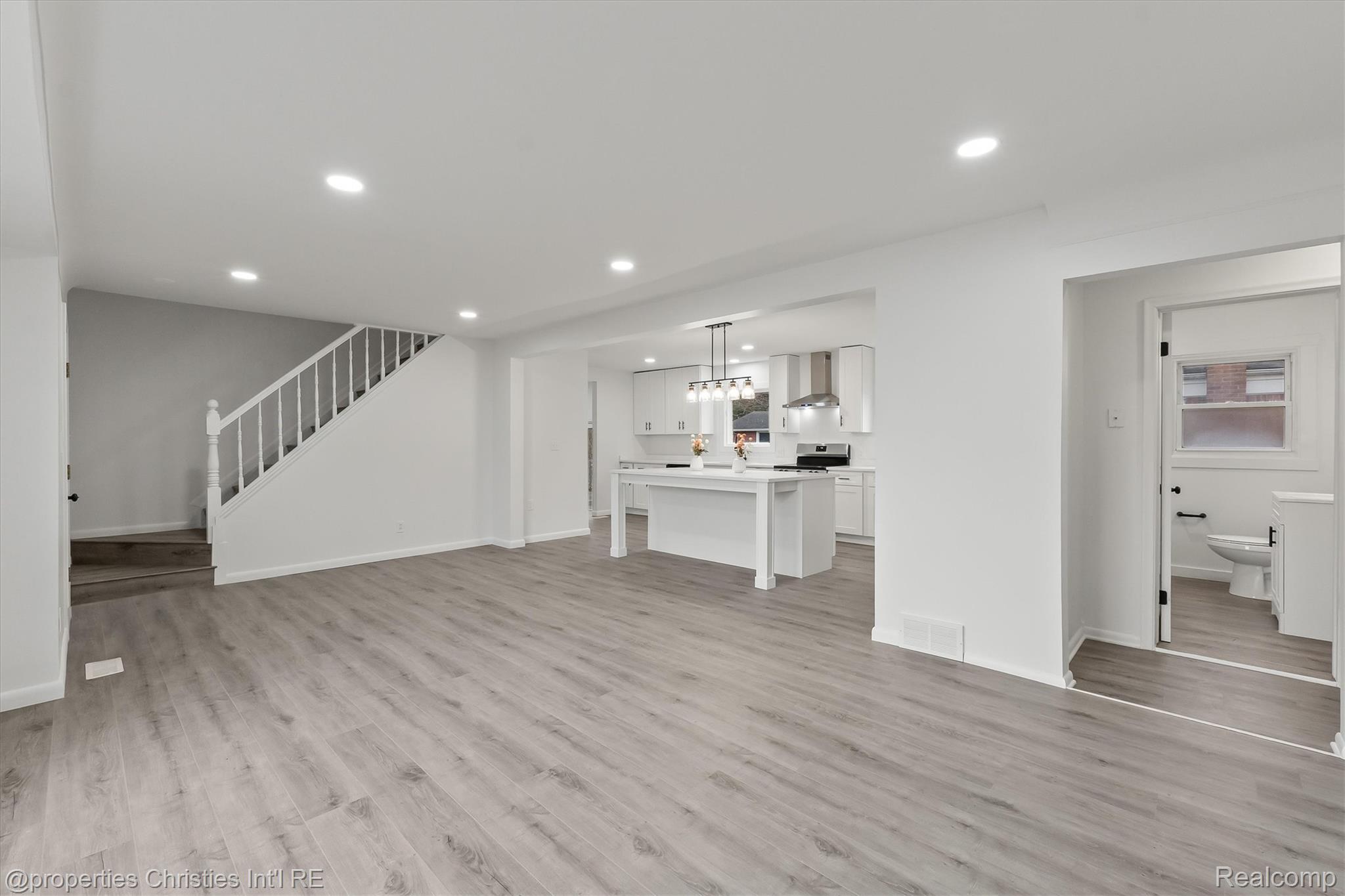 33355 Slocum Drive