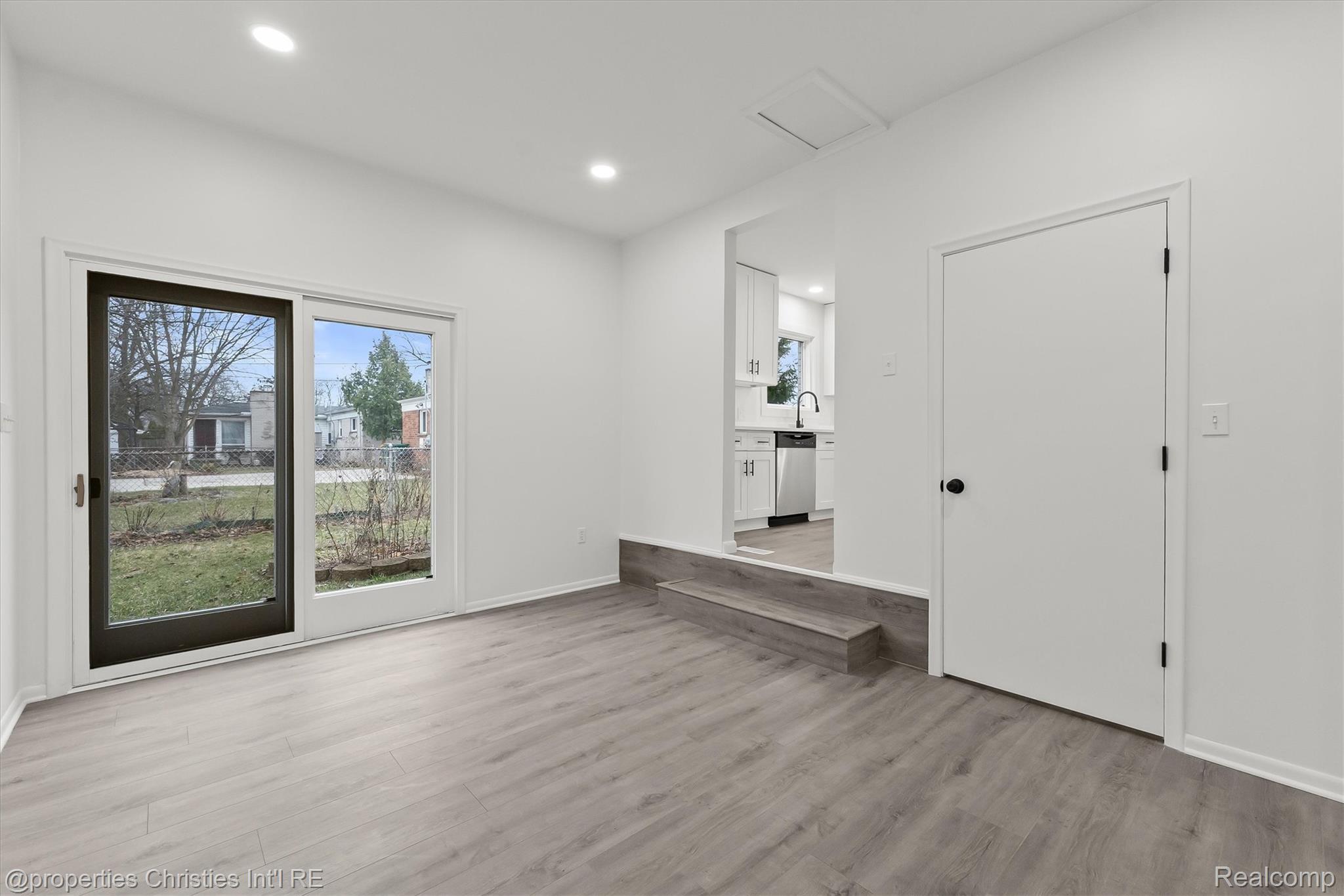 33355 Slocum Drive