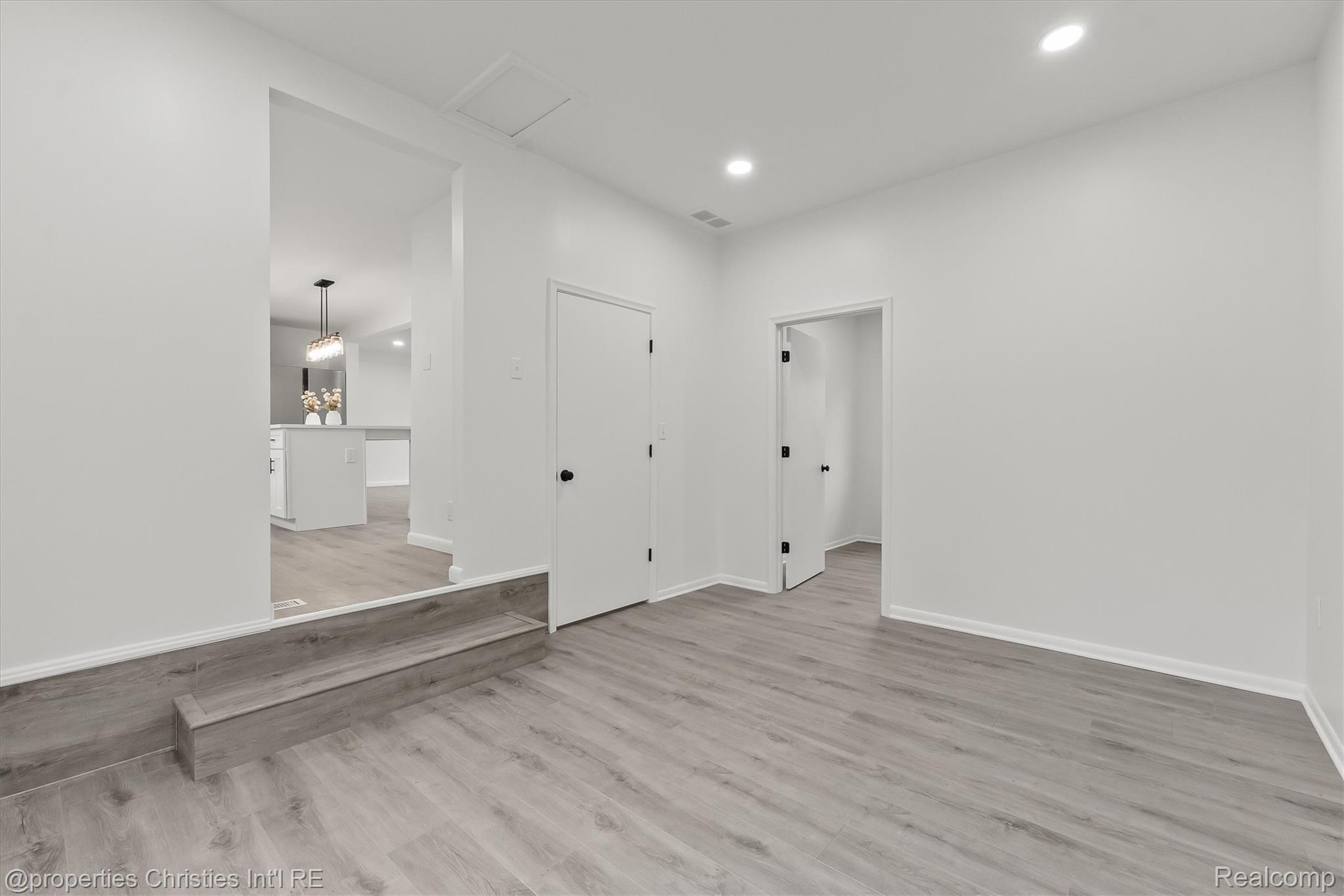 33355 Slocum Drive
