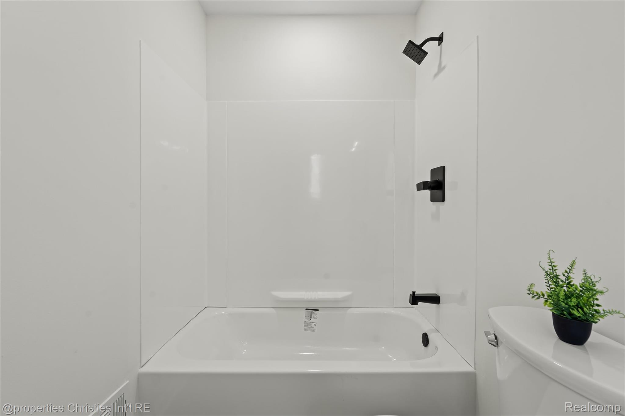 3070 Twinleaf Street