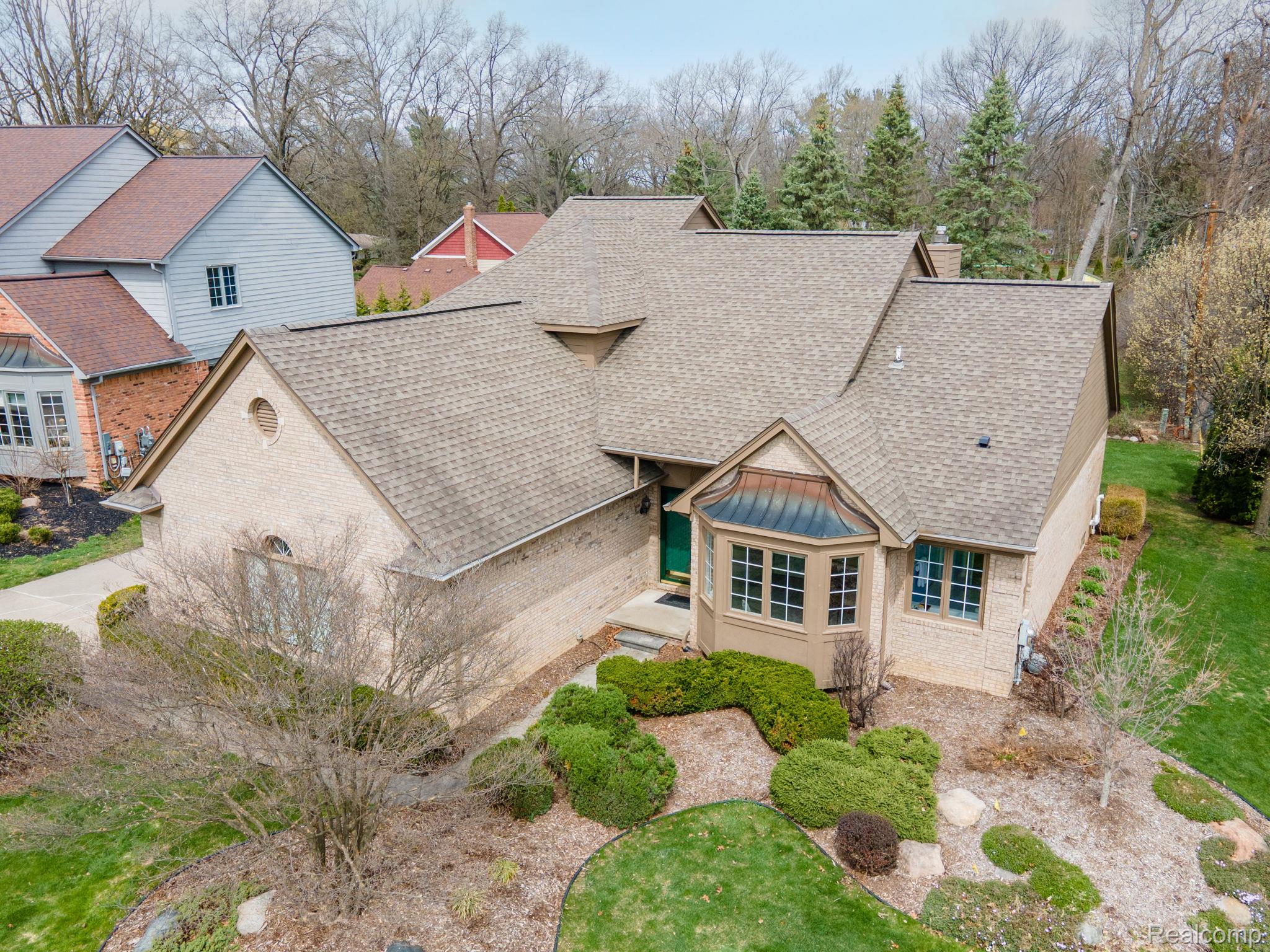 3598 Sahalee Drive