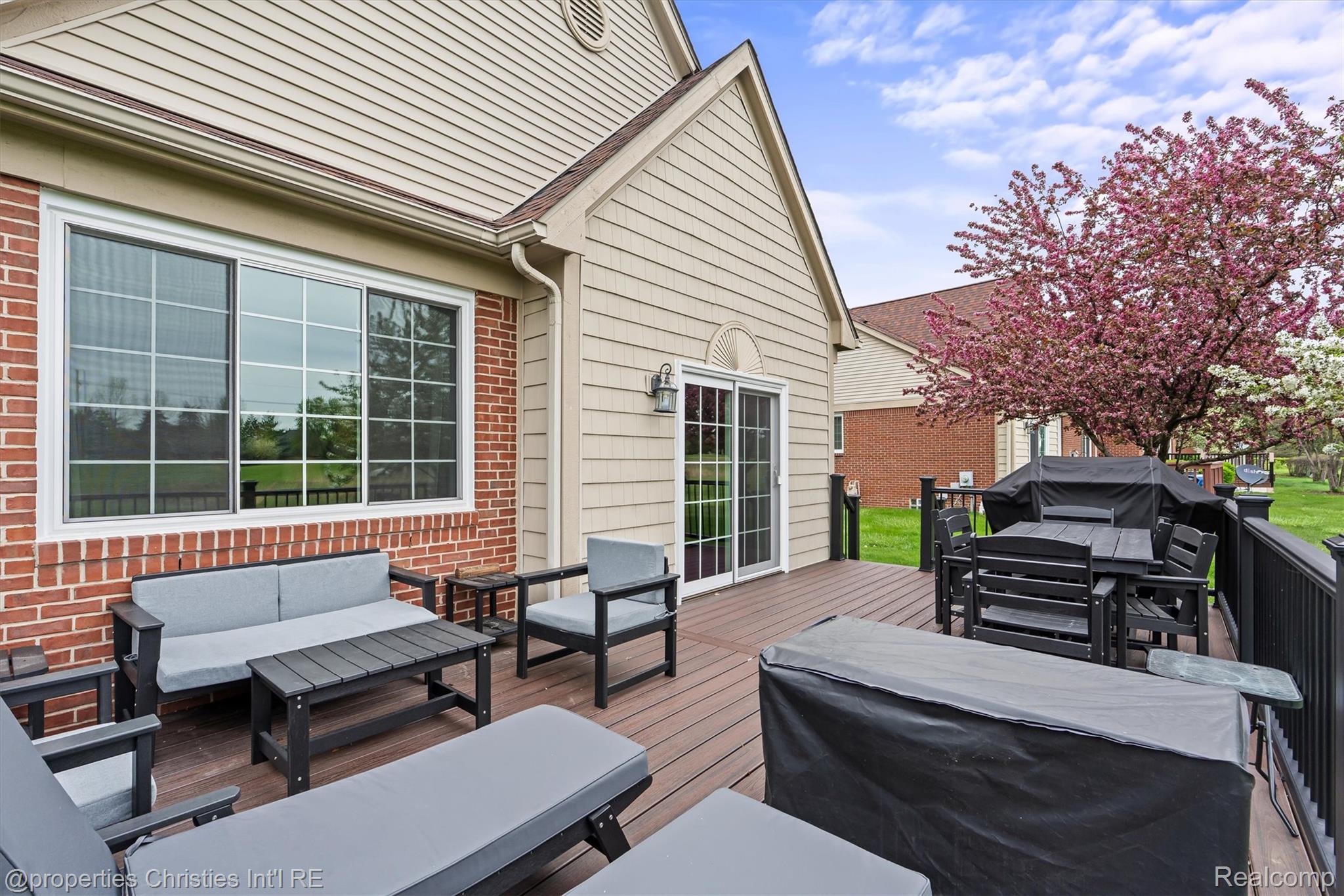 1805 Lincoln Drive
