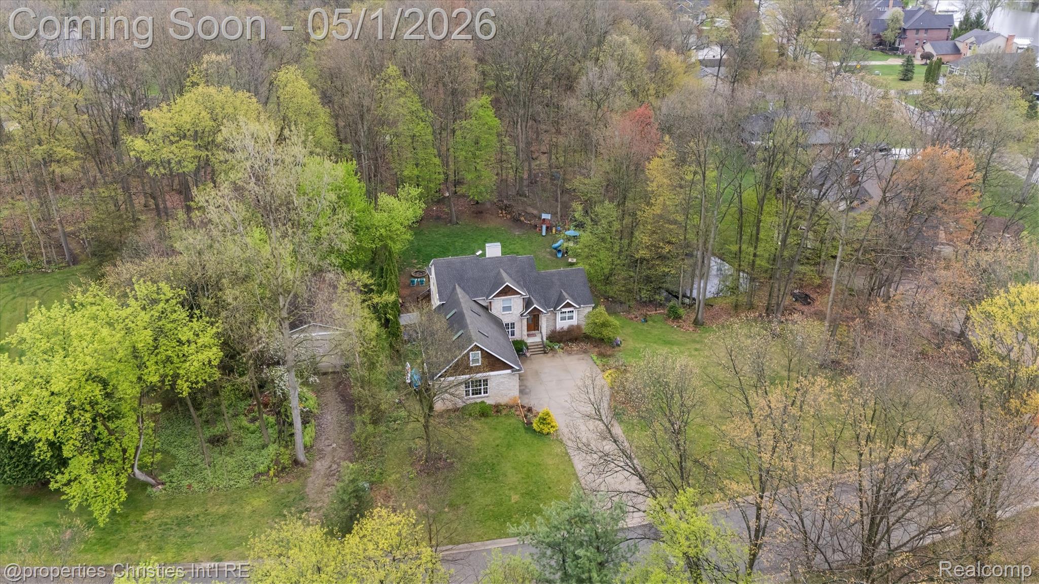 5720 Deerwood