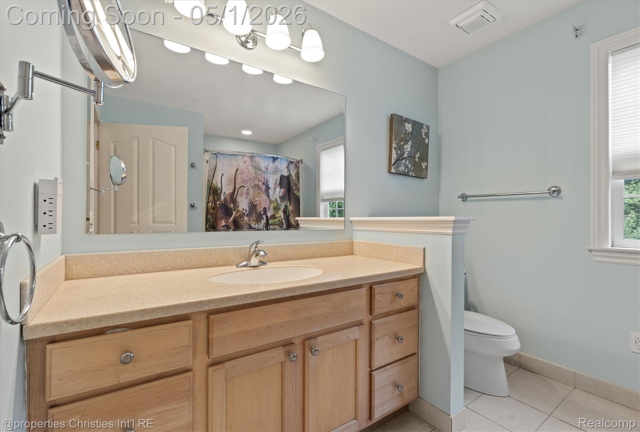 5720 Deerwood