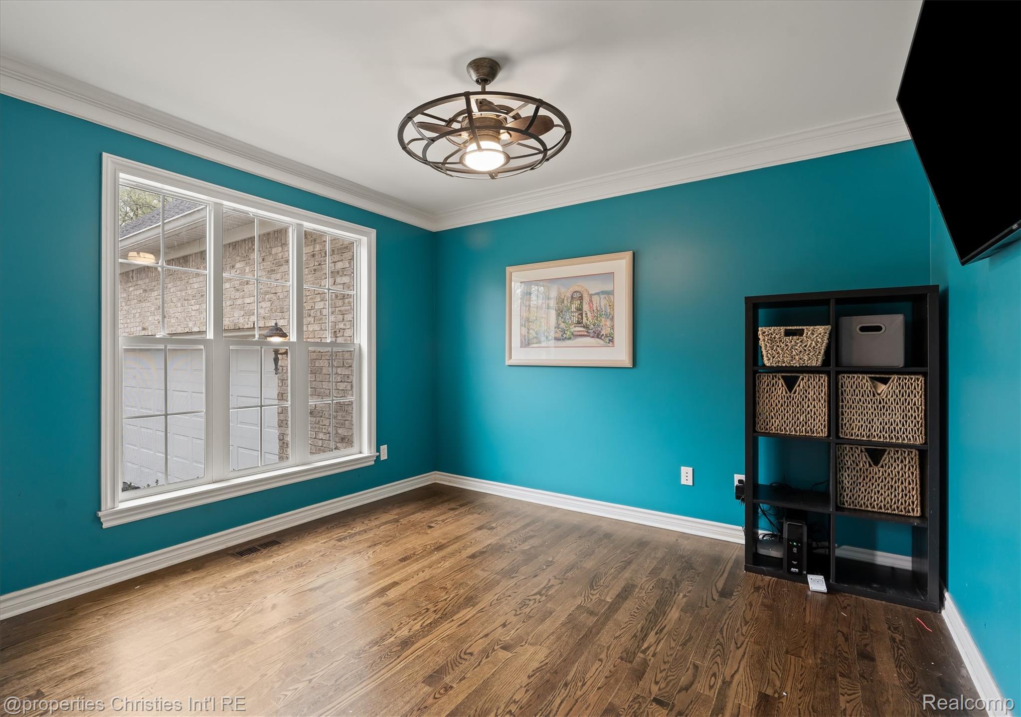 5720 Deerwood