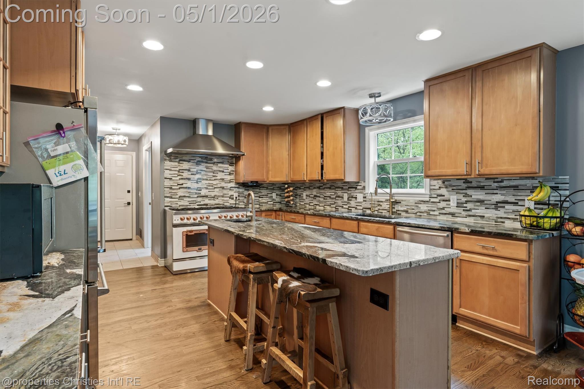 5720 Deerwood