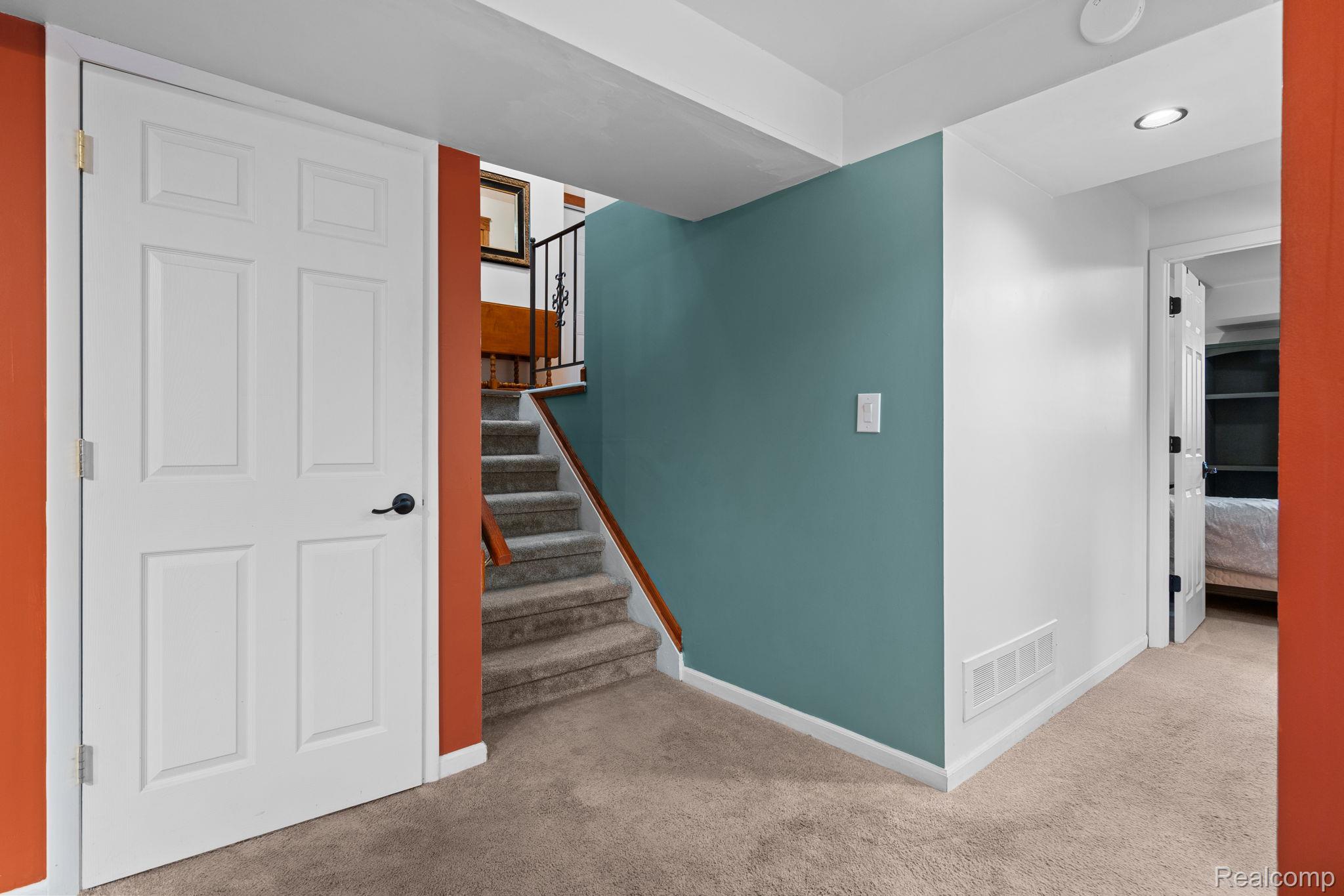44089 Harsdale Drive